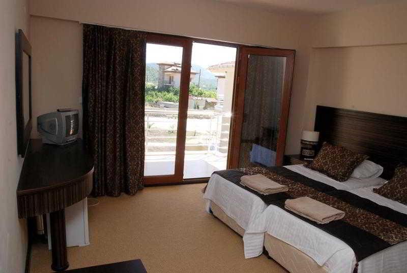 The One Club Hotel سَريغيرمه المظهر الخارجي الصورة